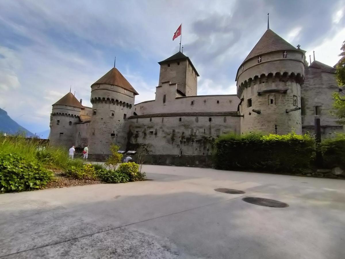 Castle View Aparthotel Veytaux ภายนอก รูปภาพ